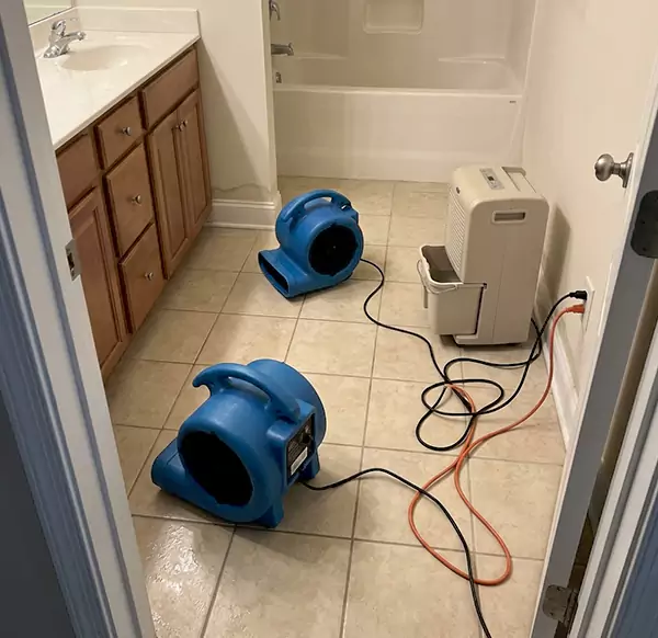 Why Homeowners & Businesses Choose Seaside Water Damage Restoration for Flooded Bathroom Services in Seaside, CA?